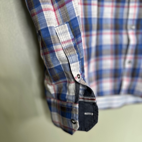 NWT Flag and Anthem Blue Red Plaid Button Down Medium - Picture 2 of 6